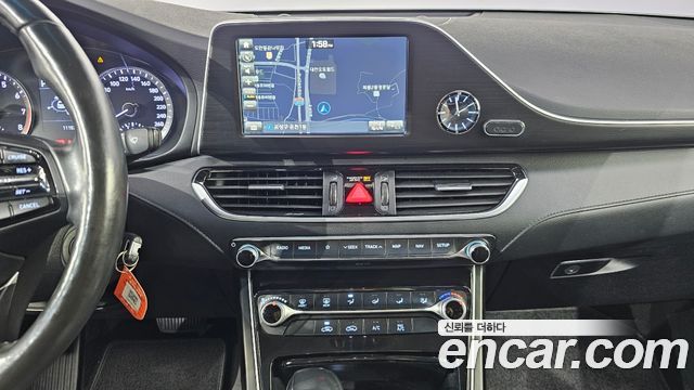 Hyundai Grandeur 2019 — photo 16