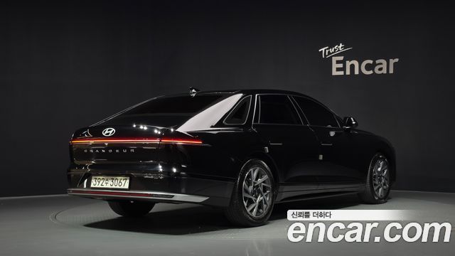 Hyundai Grandeur 2023 — photo 2