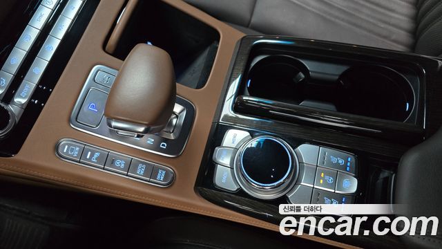 Genesis G90 2020 — photo 12