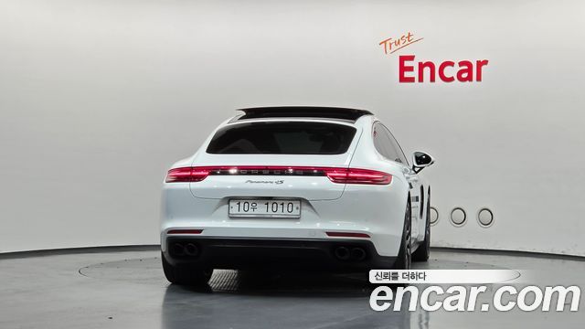 Porsche Panamera 2018 — photo 4