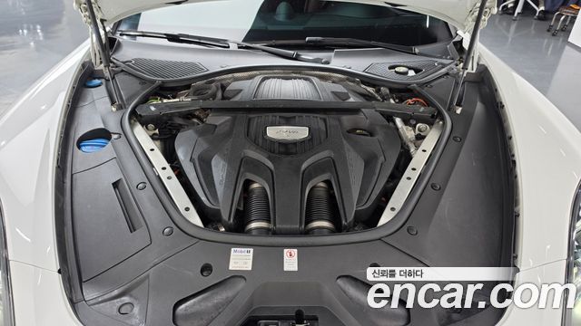 Porsche Panamera 2018 — photo 6