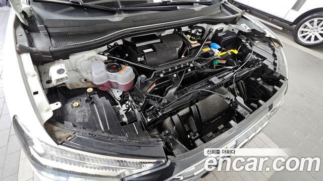 Audi Q4 e-tron 2022 — photo 6