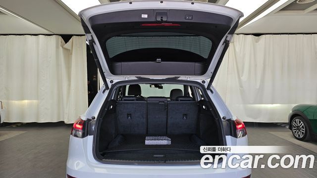 Audi Q4 e-tron 2022 — photo 20