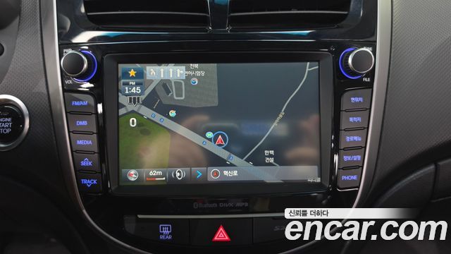Hyundai Accent 2016 — photo 23