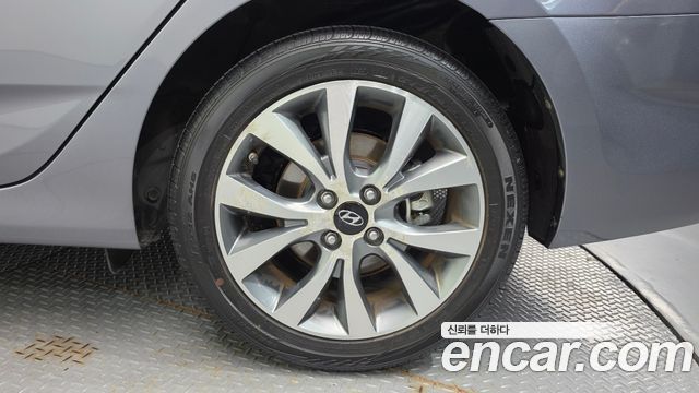 Hyundai Accent 2016 — photo 7
