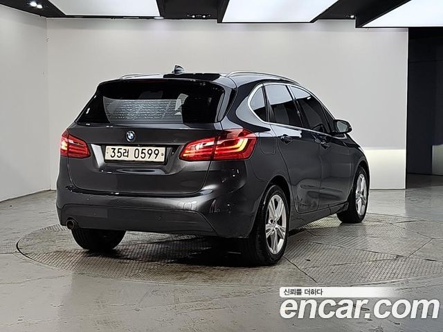 BMW 2-Series 2016 — photo 2