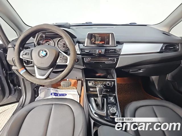 BMW 2-Series 2016 — photo 7