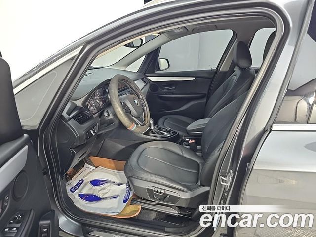 BMW 2-Series 2016 — photo 10