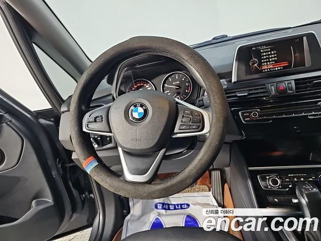 BMW 2-Series 2016 — photo 18