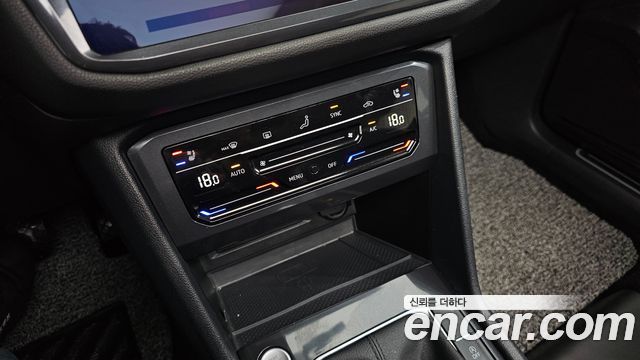 Volkswagen Tiguan 2023 — photo 23