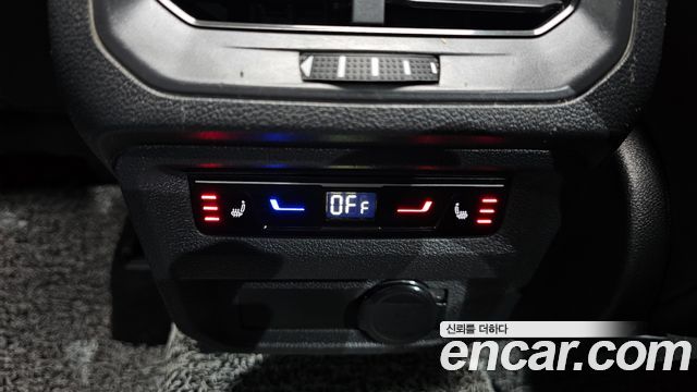 Volkswagen Tiguan 2023 — photo 25