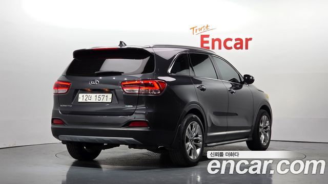 Kia Sorento 2015 — photo 2