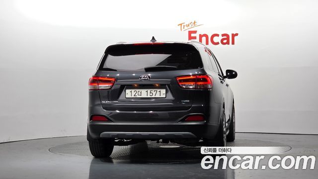 Kia Sorento 2015 — photo 4