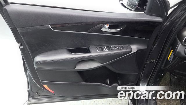 Kia Sorento 2015 — photo 14