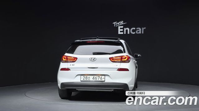 Hyundai i30 2017 — photo 4