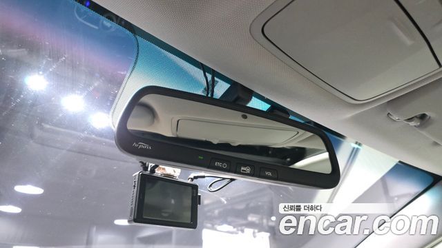 Hyundai i30 2017 — photo 19