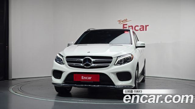 Mercedes-Benz GLE-Class 2018 — photo 3