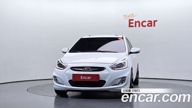 Hyundai Accent 2015 — photo 3