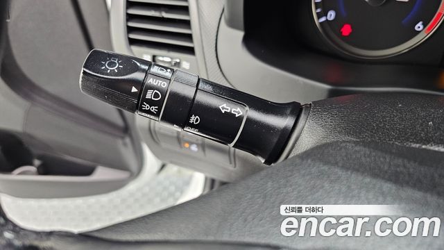 Hyundai Accent 2015 — photo 18