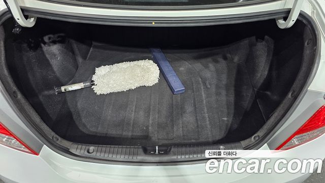Hyundai Accent 2015 — photo 20