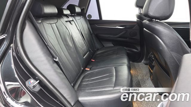 BMW X5 2017 — photo 18