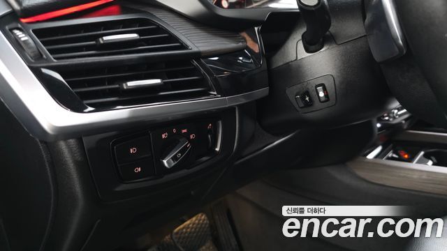 BMW X5 2017 — photo 28