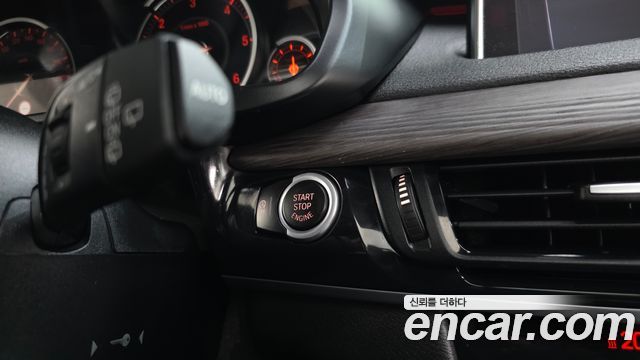 BMW X5 2017 — photo 29