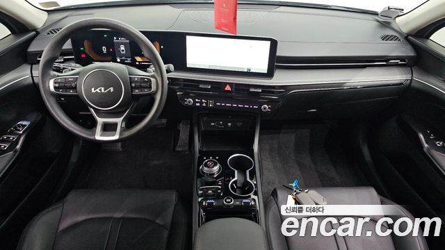 Kia K5 2024 — photo 10