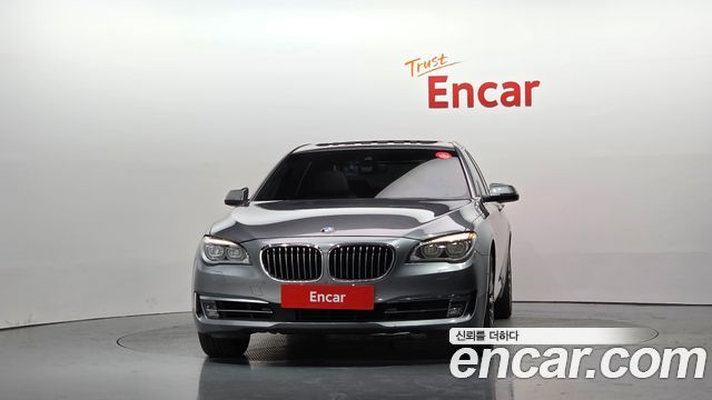 BMW 7-Series 2015 — photo 3