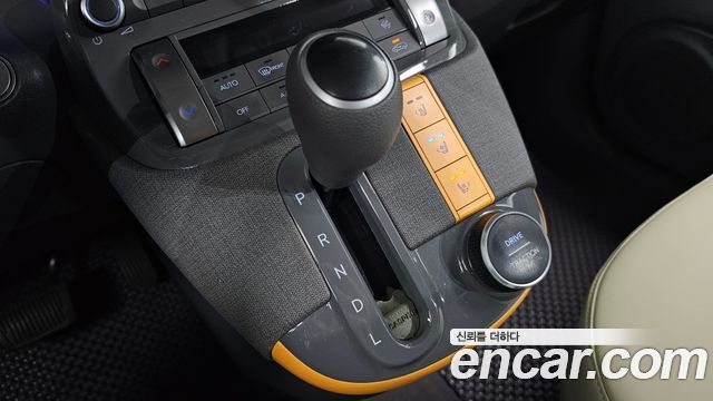 Hyundai Casper 2023 — photo 12