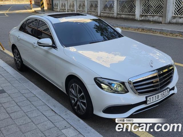 Mercedes-Benz E-Class 2020 — photo 6