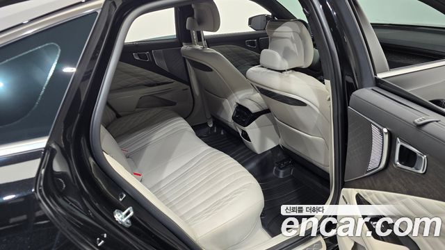 Kia K8 2023 — photo 18