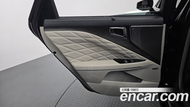 Kia K8 2023 — photo 15