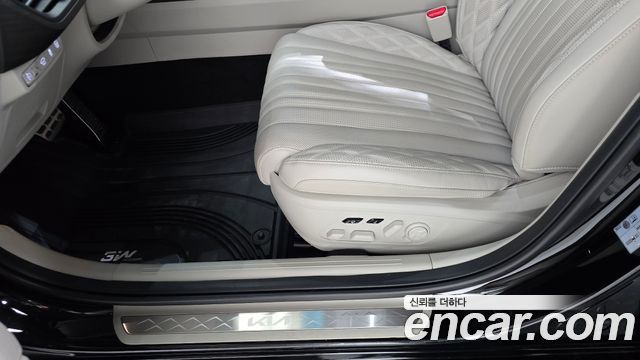 Kia K8 2023 — photo 36