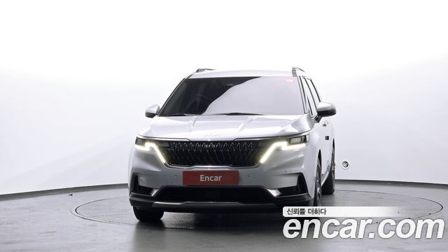 Kia Canival 2022 — photo 3