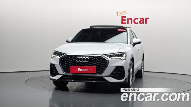 Audi Q3 2020 — photo 3