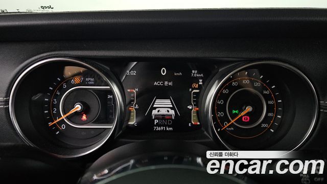 Jeep Wrangler 2019 — photo 8