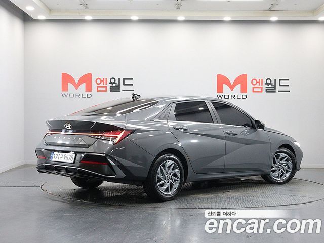 Hyundai AVANTE 2025 — photo 3
