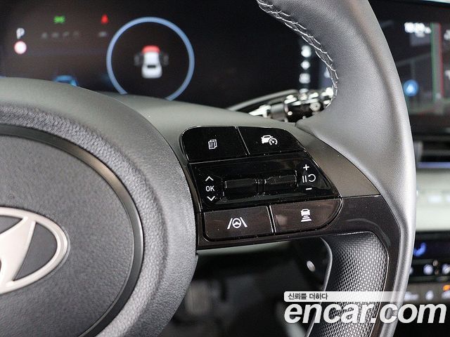Hyundai AVANTE 2025 — photo 14