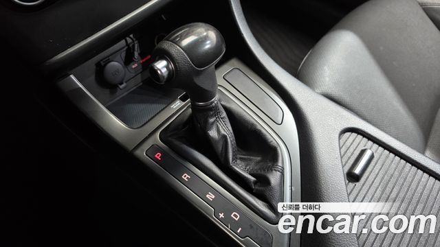 Kia K5 2015 — photo 9