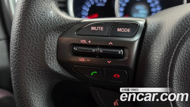 Kia K5 2015 — photo 17