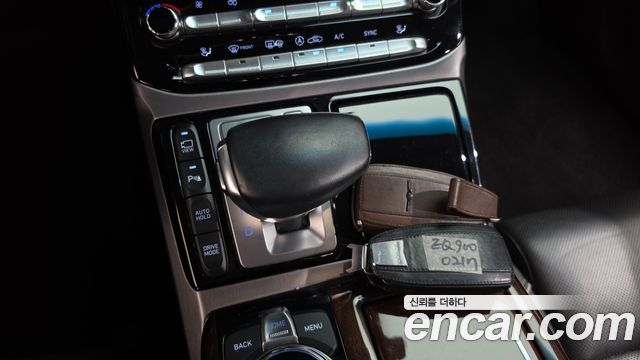 Genesis EQ900 2016 — photo 9