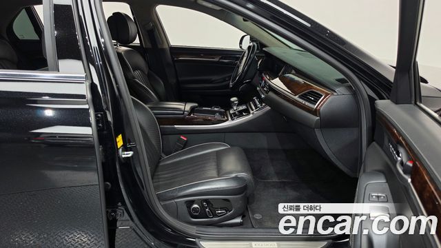 Genesis EQ900 2016 — photo 11
