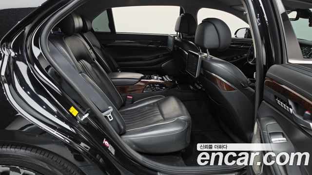 Genesis EQ900 2016 — photo 12