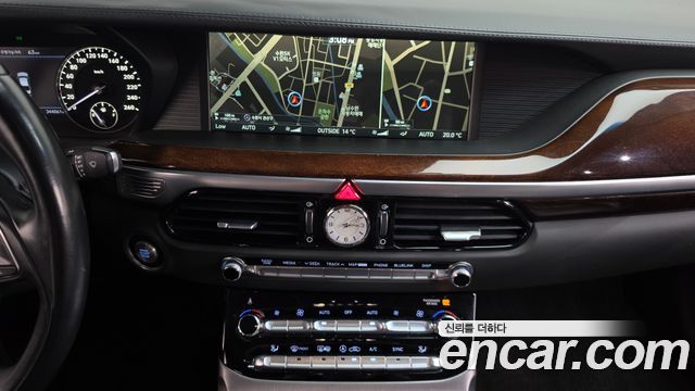 Genesis EQ900 2016 — photo 14