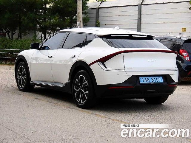 Kia EV6 2022 — photo 3