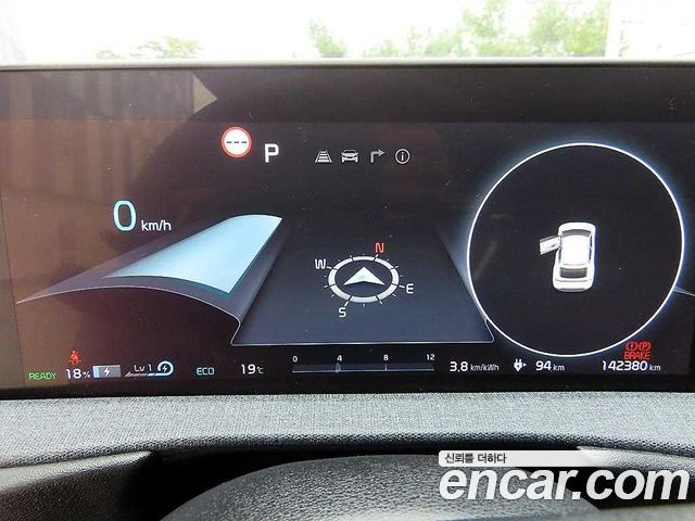 Kia EV6 2022 — photo 9