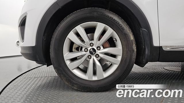 Kia Sorento 2017 — photo 5