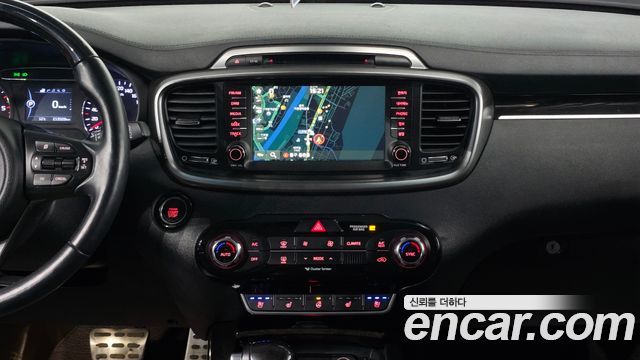 Kia Sorento 2017 — photo 14