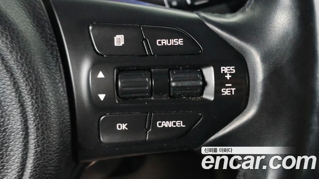 Kia Sorento 2017 — photo 16
